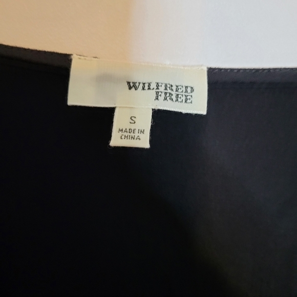 Aritzia Wilfred Free Black Lace Up Top Size S - Picture 4 of 9